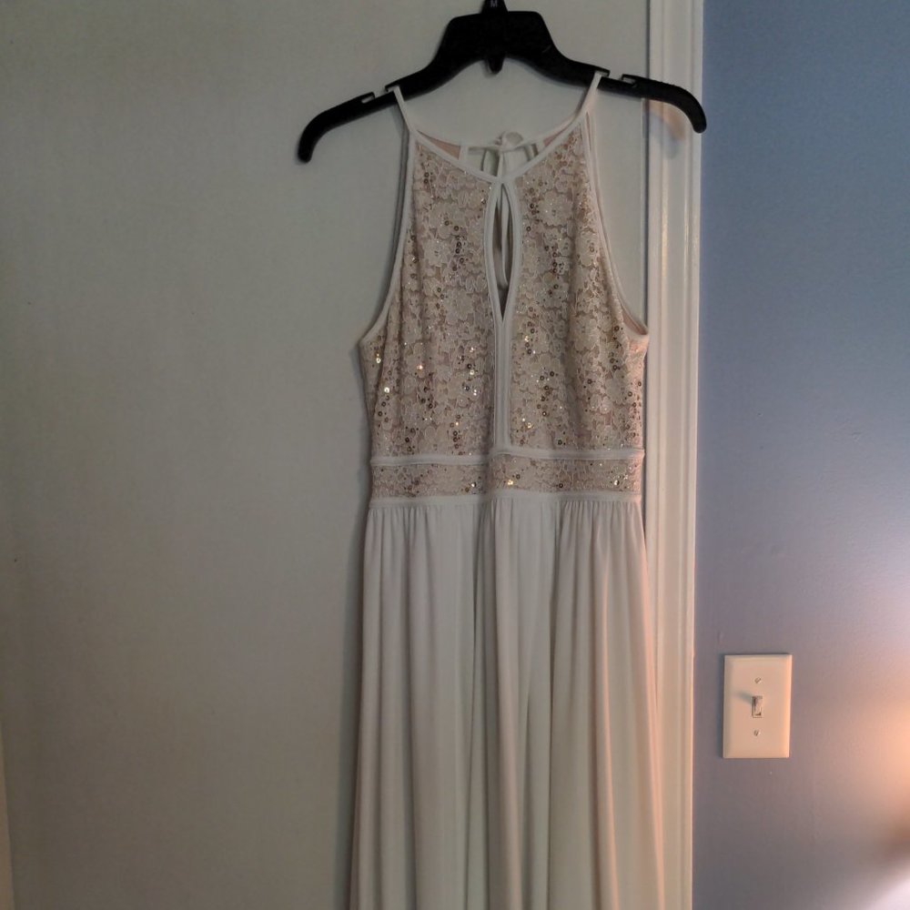 Morgan And Co Formal Dress Ivory Color Size 6